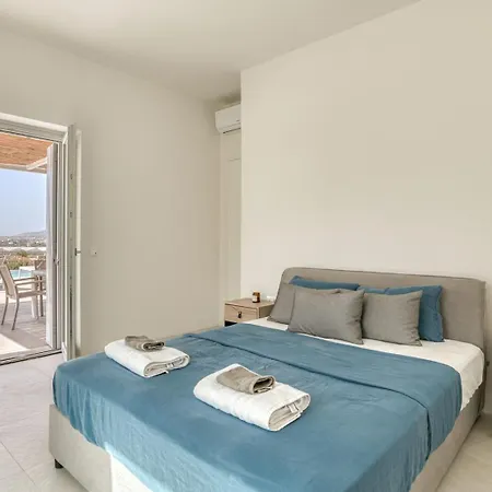 Ariadni Paros Vila
